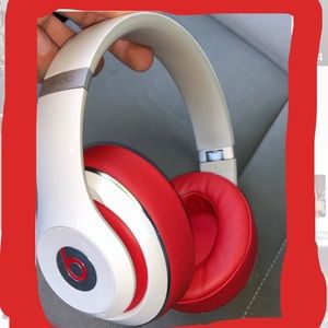 Beats Studios Wireless